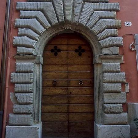 Palazzo San Florido Bed & Breakfast ชิตตา ดิ กัสเตลโล ห้อง รูปภาพ
